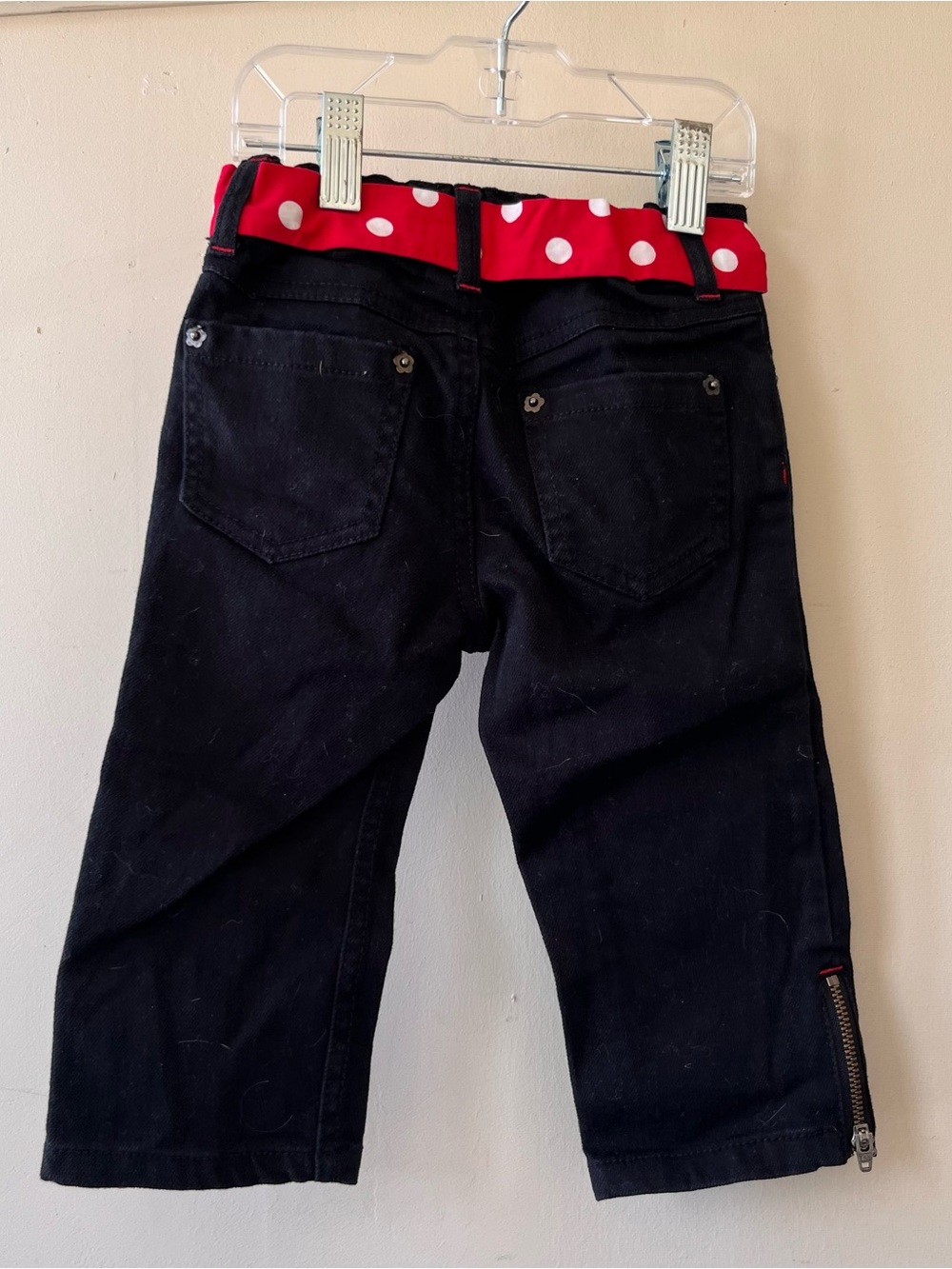 Gymboree Black Jeans with Red Polka Dot Belt - Picture 2 of 3
